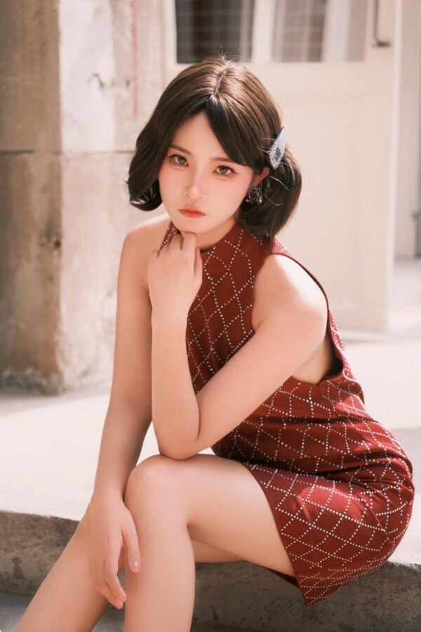 长沙包养照片造假如何鉴别？同款图、滤镜与背景细节