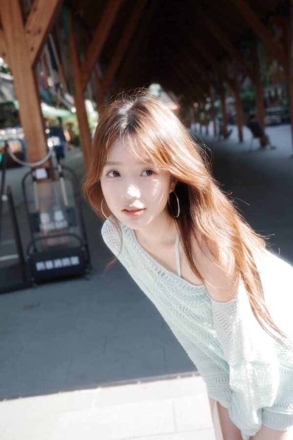 长沙包养微信号交换的几大阶段：从初聊到见面前