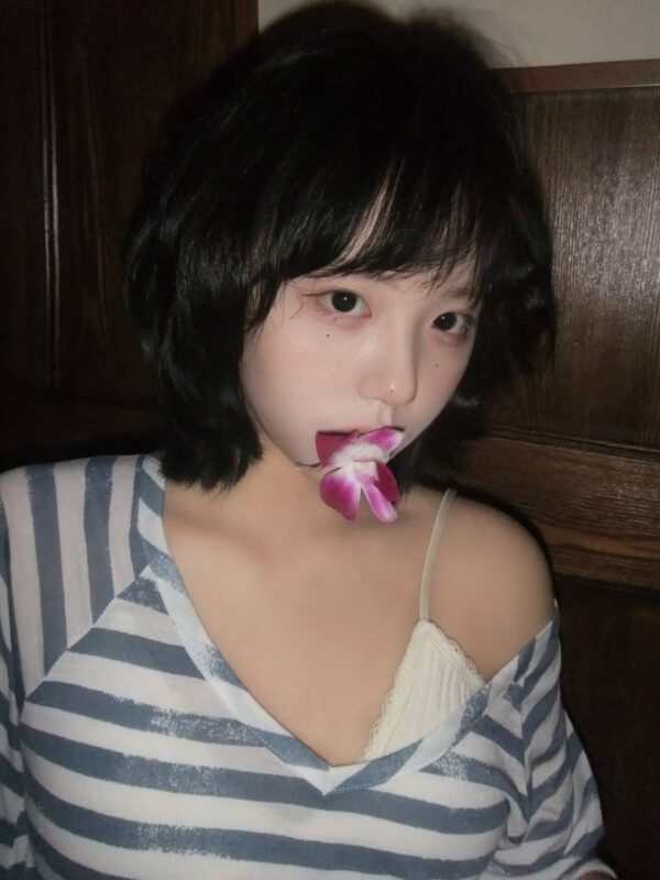 长沙河东五一商圈包养：地铁口、商场与写字楼交织