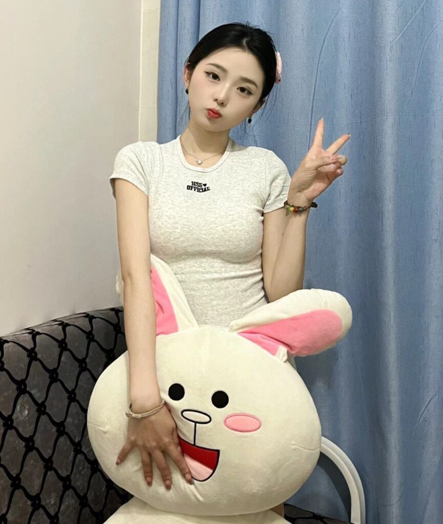 长沙麓山南路大学区包养 长沙麓山南路大学区包养